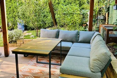 Gartenmaisonette mit Altbauflair | 87 m² + 74 m² Garten + 16 m² überdachte Terrasse &amp; Wintergarten | 1130 Wien