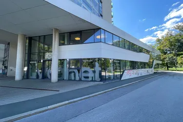 Moderne Bürofläche und Tiefgarage