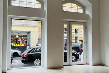 befristet vermietetes Geschäftslokal in Best Lage von Mariahilf | Kernsaniert | 2 Räume + WC