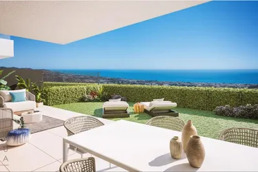 Letzte verfügbare Musterwohnung mit Terrasse &amp; Privatgarten – möbliert, mit Panoramablick (Region Málaga)
