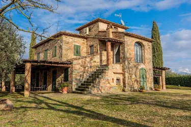 Historischer Rustico mit Pool und parkähnlichem Grundstück nahe Cortona