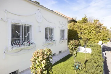 Entzückender Bungalow in Bestlage Döblings
