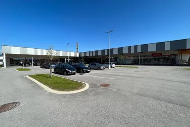 Provisionsfreie moderne Gewerbeimmobilie mit Klimaanlage 650m²
