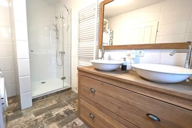 Charmante Wohnung mit herrlichem 118m² Eigengarten in Döbling - absolute Ruhelage!