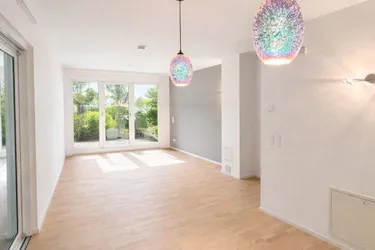 ***SCHÖNES Haus mit Garten, Pool &amp; Sauna***