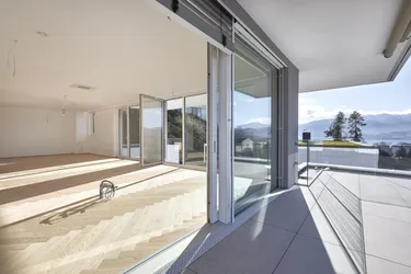 Traunsee Residence – Exklusive Designwohnung mit Panorama-Seeblick in Gmunden