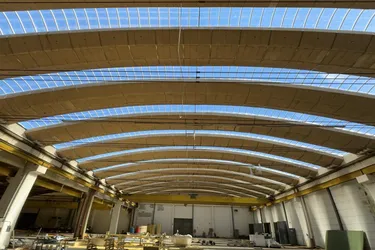 Bis zu 2760m2 Lagerhalle mit LKW-Zufahrt und Krananlage in 9125 Mittlern