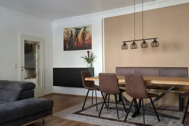 Einziehen und wohlfühlen – umfassend sanierte Familienwohnung mit Balkon, Lift und Grünlage in Mürzzuschlag“
