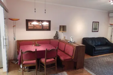Wohnung mit Terrasse, Garten und Tiefgarage zu verkaufen!