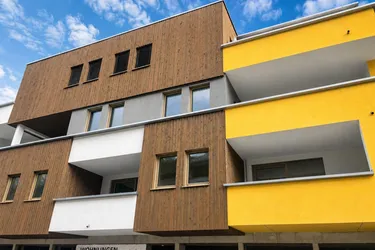 Luxuriöses Wohnen in direkter Seenähe – Neubau in Unterach