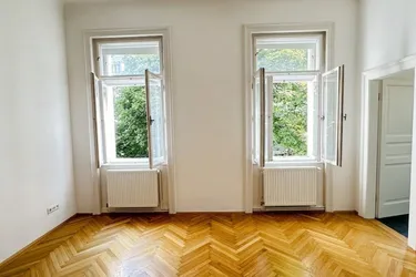 SOMMERAKTION: Halbe Maklerprovision sparen bis 31.8.! Freundliche 2-Zimmer-Altbauwohnung mit Einbauküche und Hof-Grünblick in 1030 Toplage – Möglichkeit des Balkonanbaus