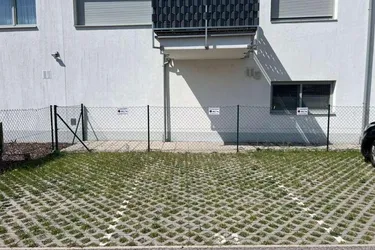 Moderne(s) 50m² Ordination, Büro, Praxis mit Südterrasse in Gerasdorf