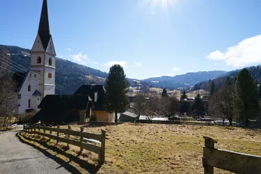 *Preisreduktion*Sanierungsbedürftige Liegenschaft in Ruhelage mit traumhaftem Ausblick!