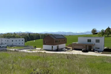 Baugrund mit genialem Bergpanorama