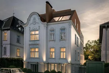 Casa CROWND