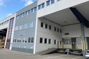 Top Logistikhalle in Wiener Neudorf mit ca. 2100m2 zu vermieten !!!