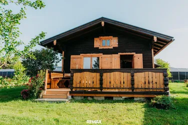 Wochenendhaus mit Charme in traumhafter Lage zwischen Wallersee und Trumer Seen