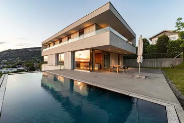 Exklusive Designvilla mit außergewöhnlicher Architektur