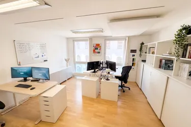 Voll ausgestattetes 20-m²-Büro nahe Hoher Markt