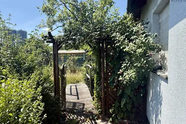 NEUER PREIS – 411 m² Eigengrund mit Haus in begehrter Lage beim Grünen Prater