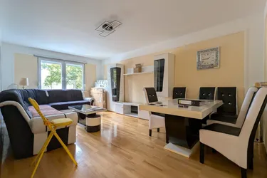 Attraktive 2-Zimmer-Wohnung mit separater Küche