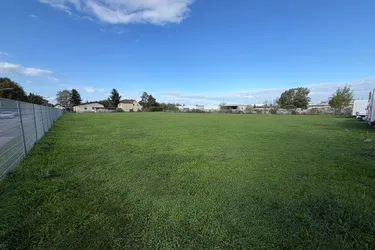 Ca. 6.000 m² Gewerbegrund in Traun, <500 m zum Umspannwerk