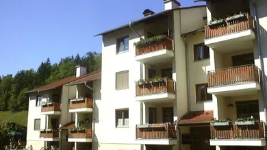 245 Foto Fassade.JPG