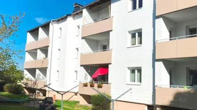 290 Foto Fassade.JPG
