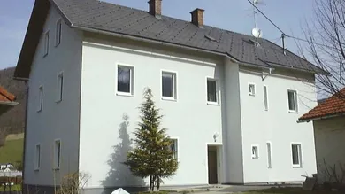 240 Foto Fassade.JPG