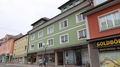 Ansicht Wohn- und Geschäftshaus Richtung Osten