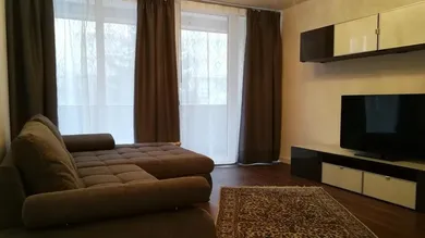 Wohnzimmer, Schlafzimmer 1