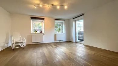 großes Wohnzimmer