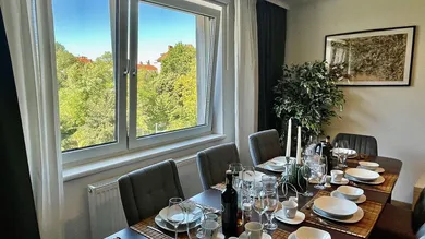 Ess & Wohnzimmer mit Parkblick