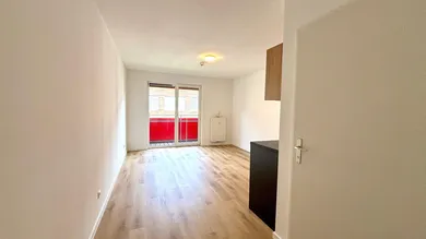 Wohnraum/Balkon