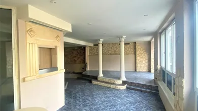 Wohnung - Geschäft/Wohnung