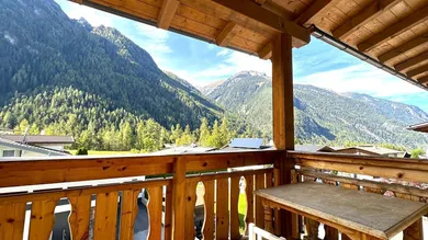 Haus - Balkon