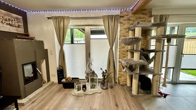 Wohnzimmer mit Ofen