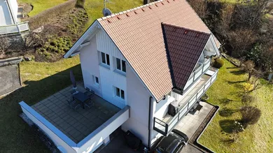 SCHWARZACH, Linzenberg 9 (54)