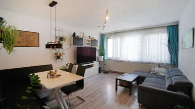 Zimmer 4