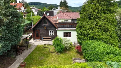 gartenseitige Hausansicht