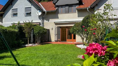 Garten Richtung Haus