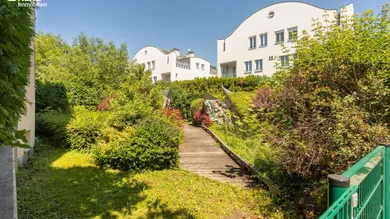 Gemeinschaftsgarten- Aussenansicht Haus