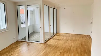 Wohnzimmer/Loggia