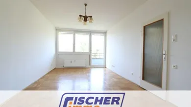 Wohnzimmer mit Zugang zur westseitigen Loggia