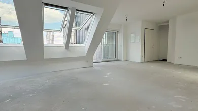Top 43 floor.jpg
