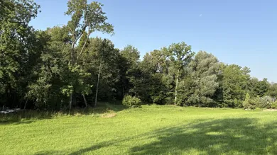Grundstück mit Blick ins Grüne