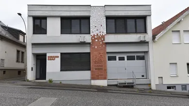 Gebäude