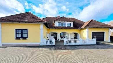 Außenansicht II