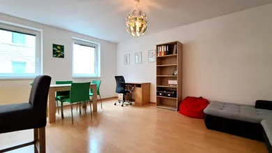 Wohnzimmer Bild 1