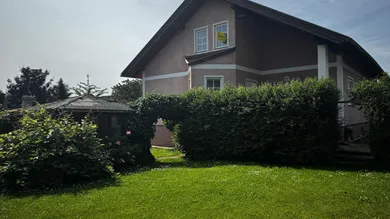 Ansicht vom Garten, Koffer packen und hier sofort einziehen